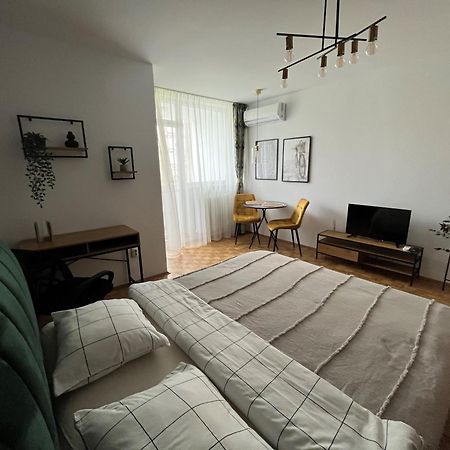 C & A Apartments Клуж-Напока Екстер'єр фото