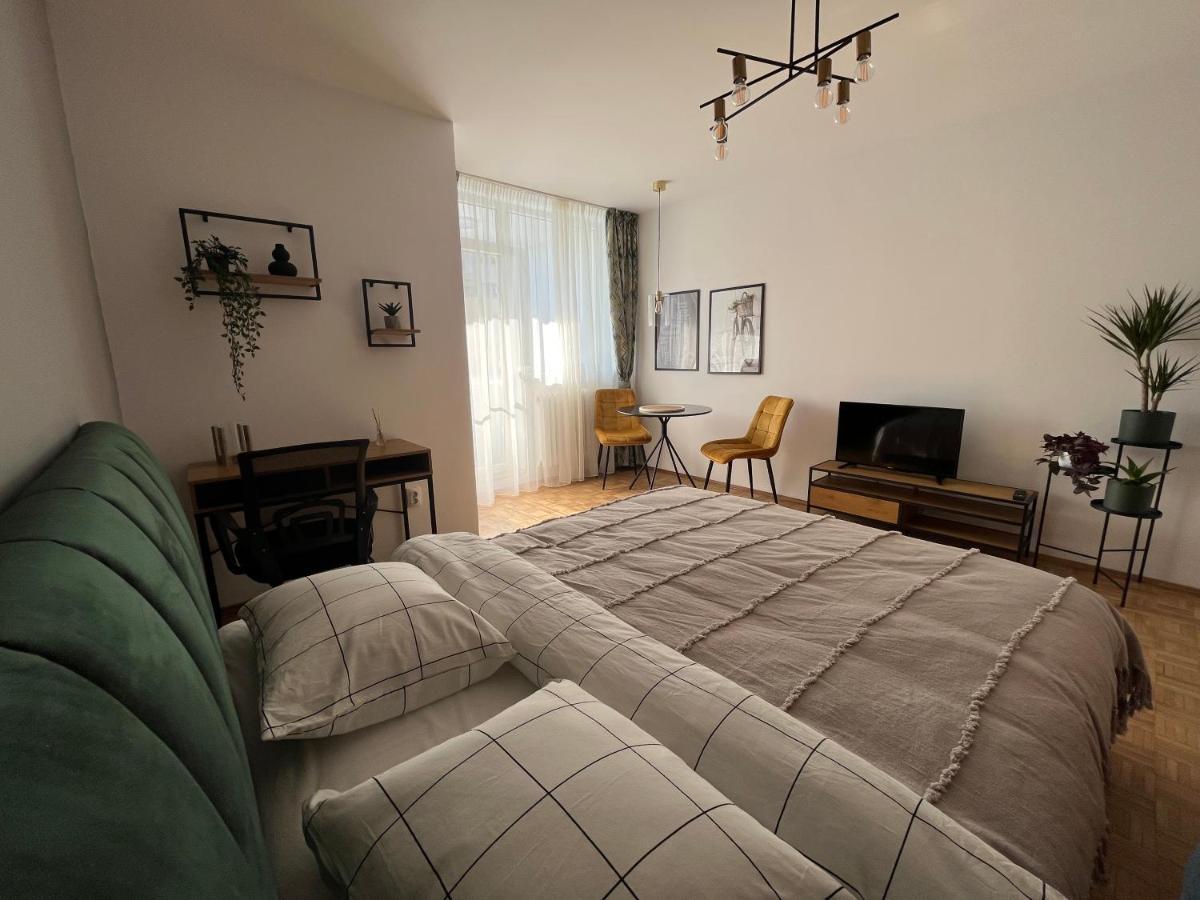 C & A Apartments Клуж-Напока Екстер'єр фото